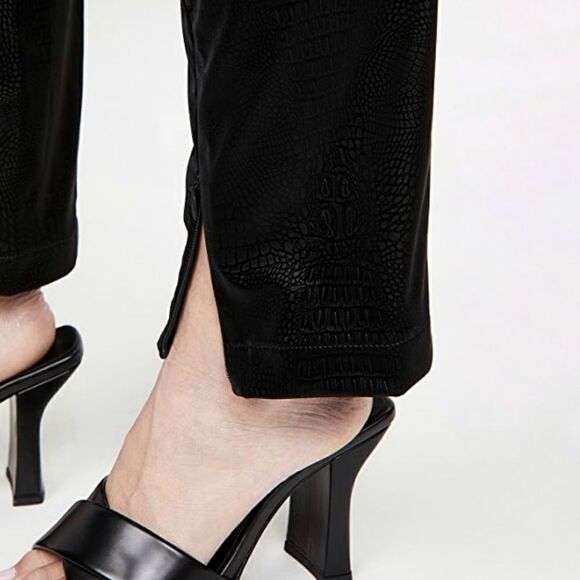 🆕️ Good American Croc Exec Faux Leather Tonal Snake High Waist Pants in Black - Picture 2 of 15